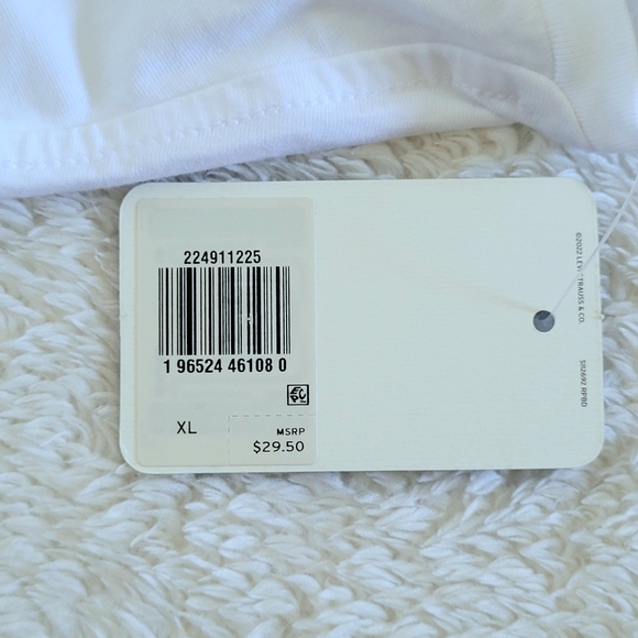 Levi's "Art🖼 Imitates Life" Graphic Tee👕 - NWT - Picture 15 of 15